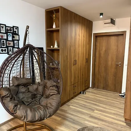 Brown Elegant & Kop *